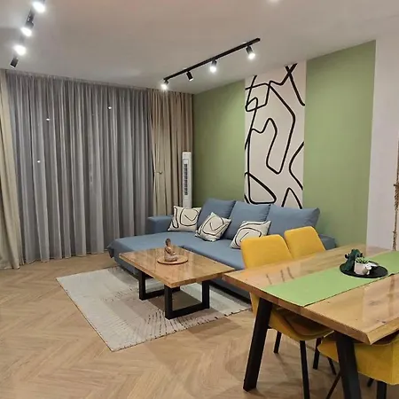 Gravity Apartment