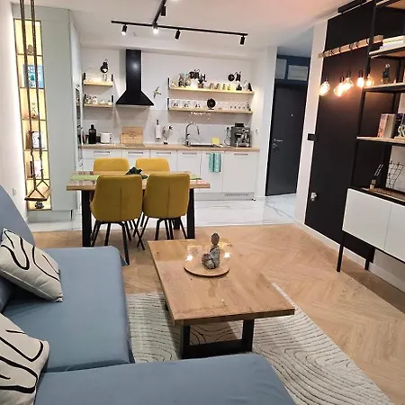 Gravity Apartment *
